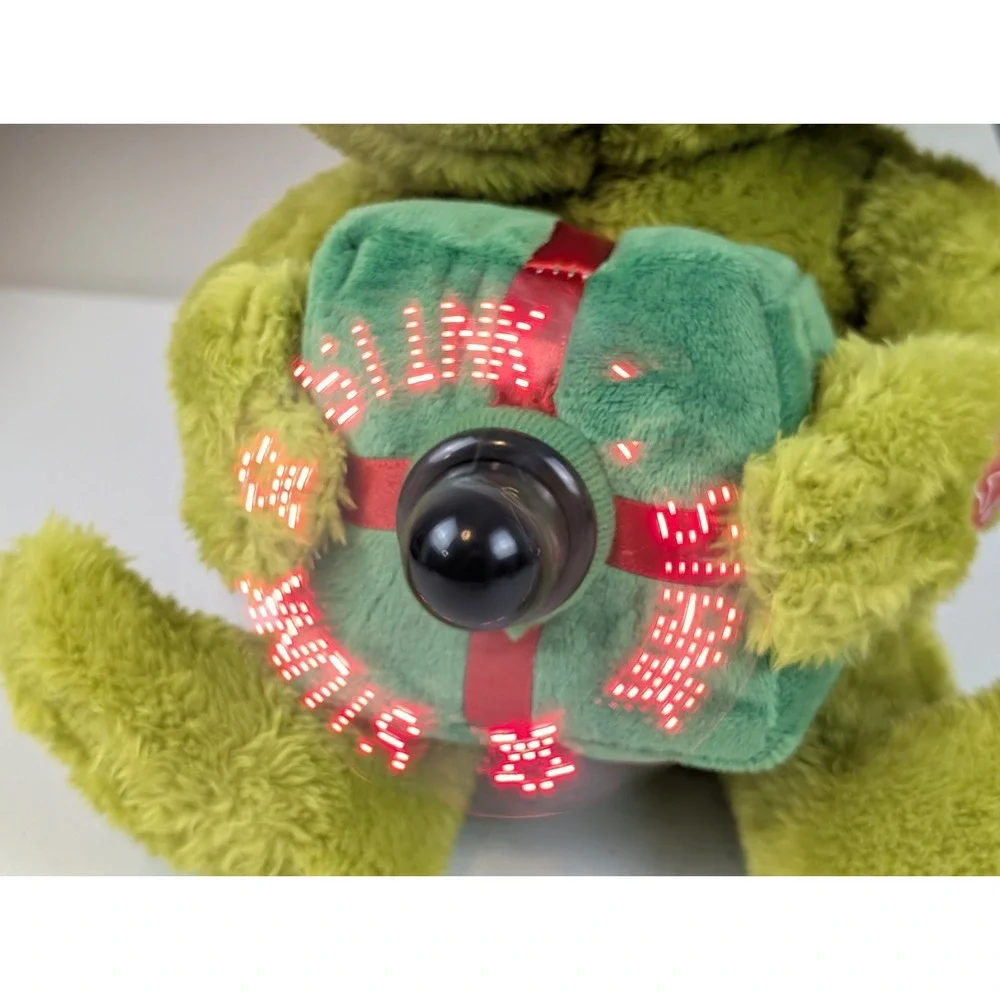 Grinch Musical Animated Fan Plush 